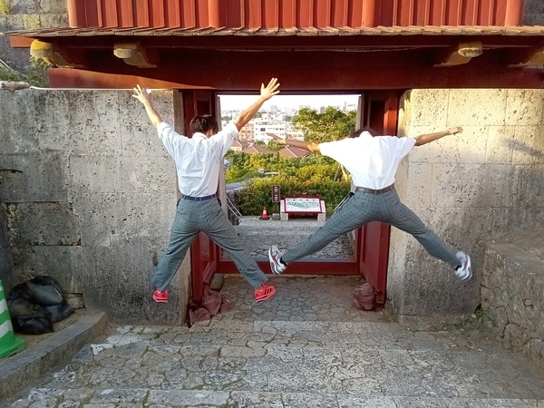 R8.研修旅行初日6