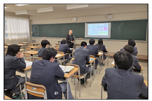 R6．座学型進路ガイダンスさむね
